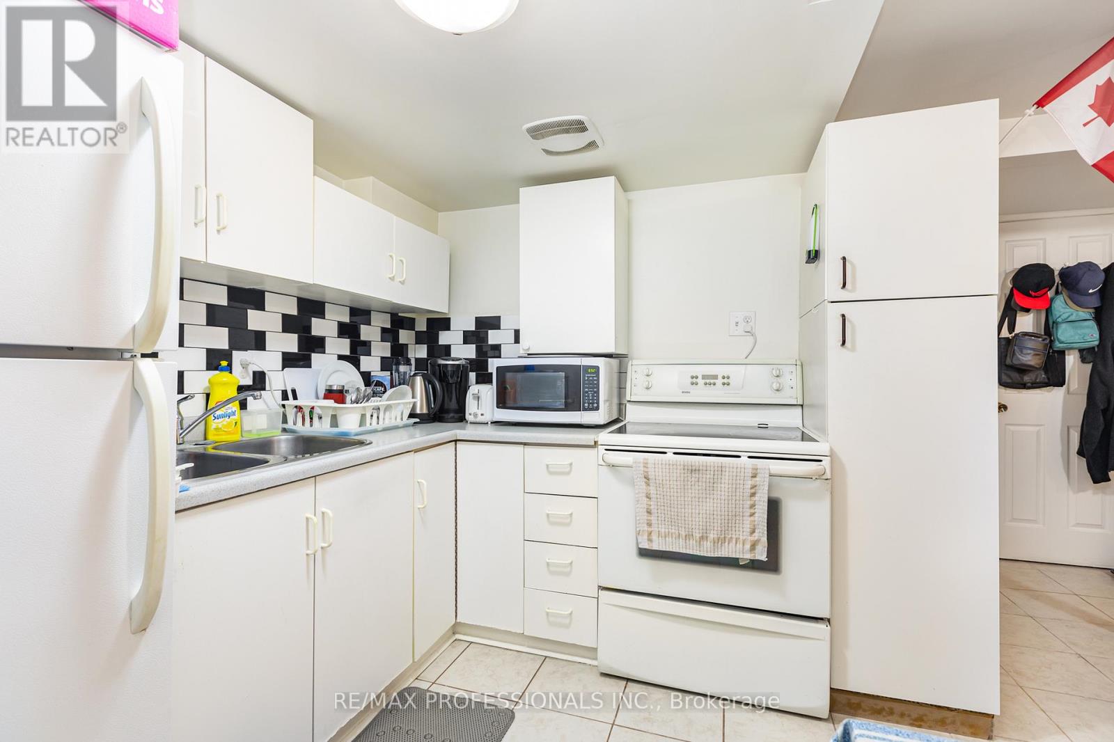 A - 5214 Springbok Crescent, Mississauga, Ontario  L4Z 3J7 - Photo 9 - W12663488