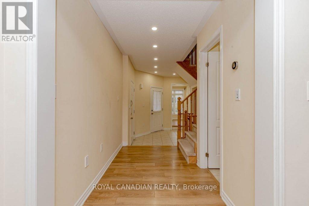 6 Dredge Court N, Milton, Ontario  L9T 8T1 - Photo 11 - W12663500