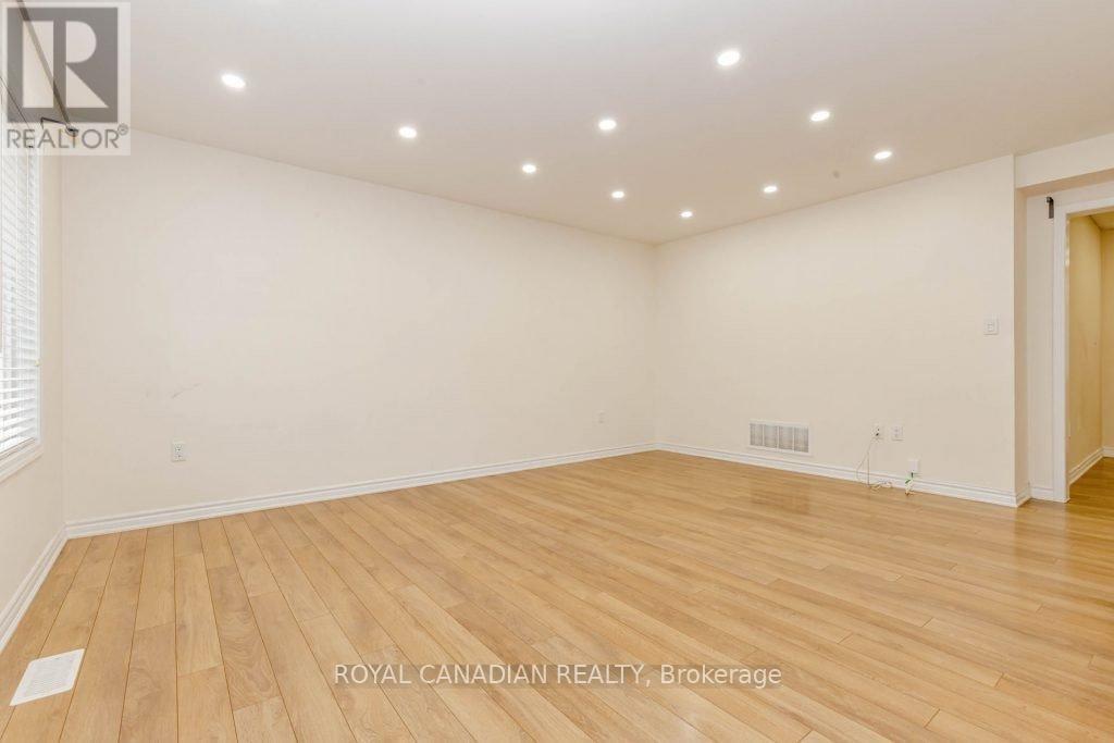 6 Dredge Court N, Milton, Ontario  L9T 8T1 - Photo 18 - W12663500