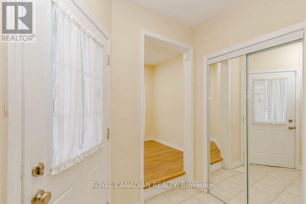 6 Dredge Court N, Milton, Ontario  L9T 8T1 - Photo 5 - W12663500