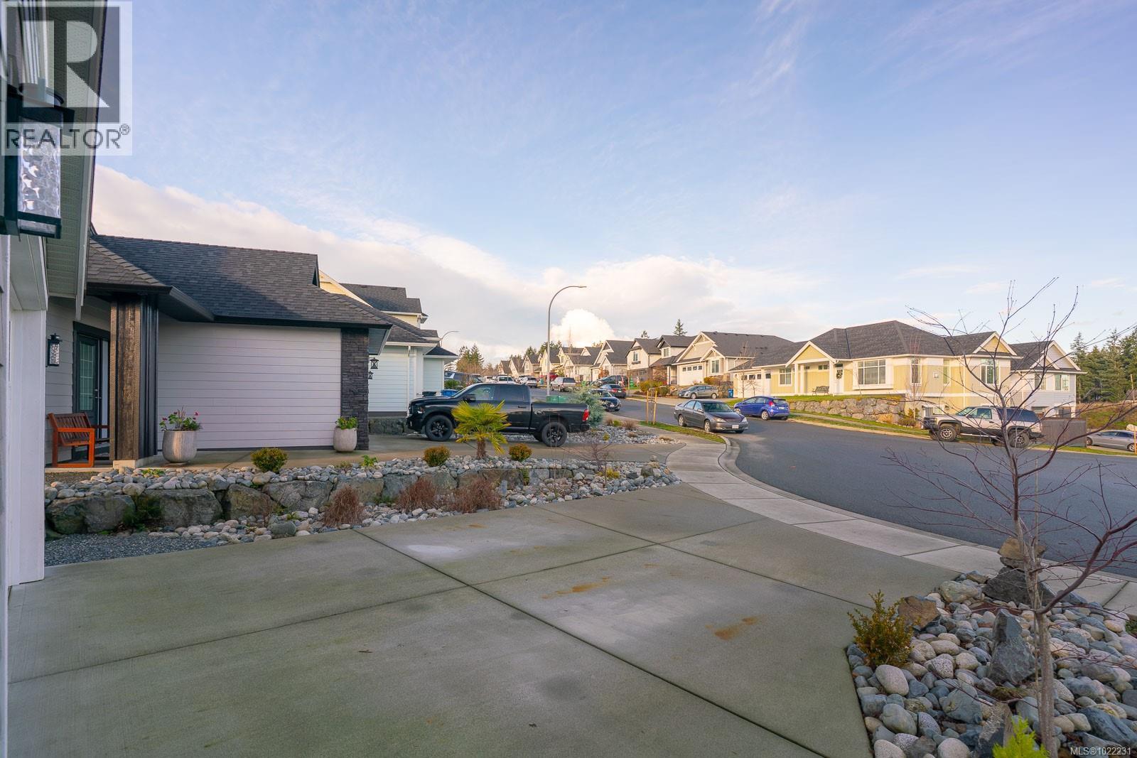 2013 Mountain Vista Dr, Nanaimo, British Columbia  V9T 0L4 - Photo 36 - 1022231