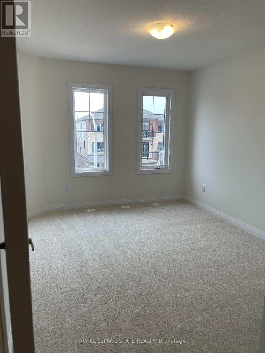 27 St Lawrence Road, Haldimand, Ontario  N3W 0J5 - Photo 10 - X12663444