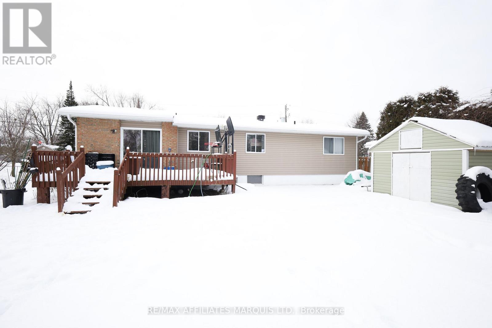 3 Fraser Street, South Stormont, Ontario  K0C 2A0 - Photo 3 - X12663624