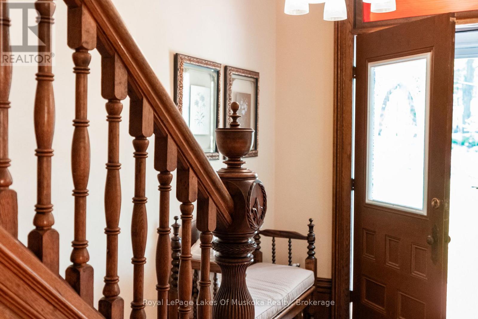 229 Fraserburg Road, Bracebridge (Macaulay), Ontario  P1L 0G9 - Photo 23 - X12663640