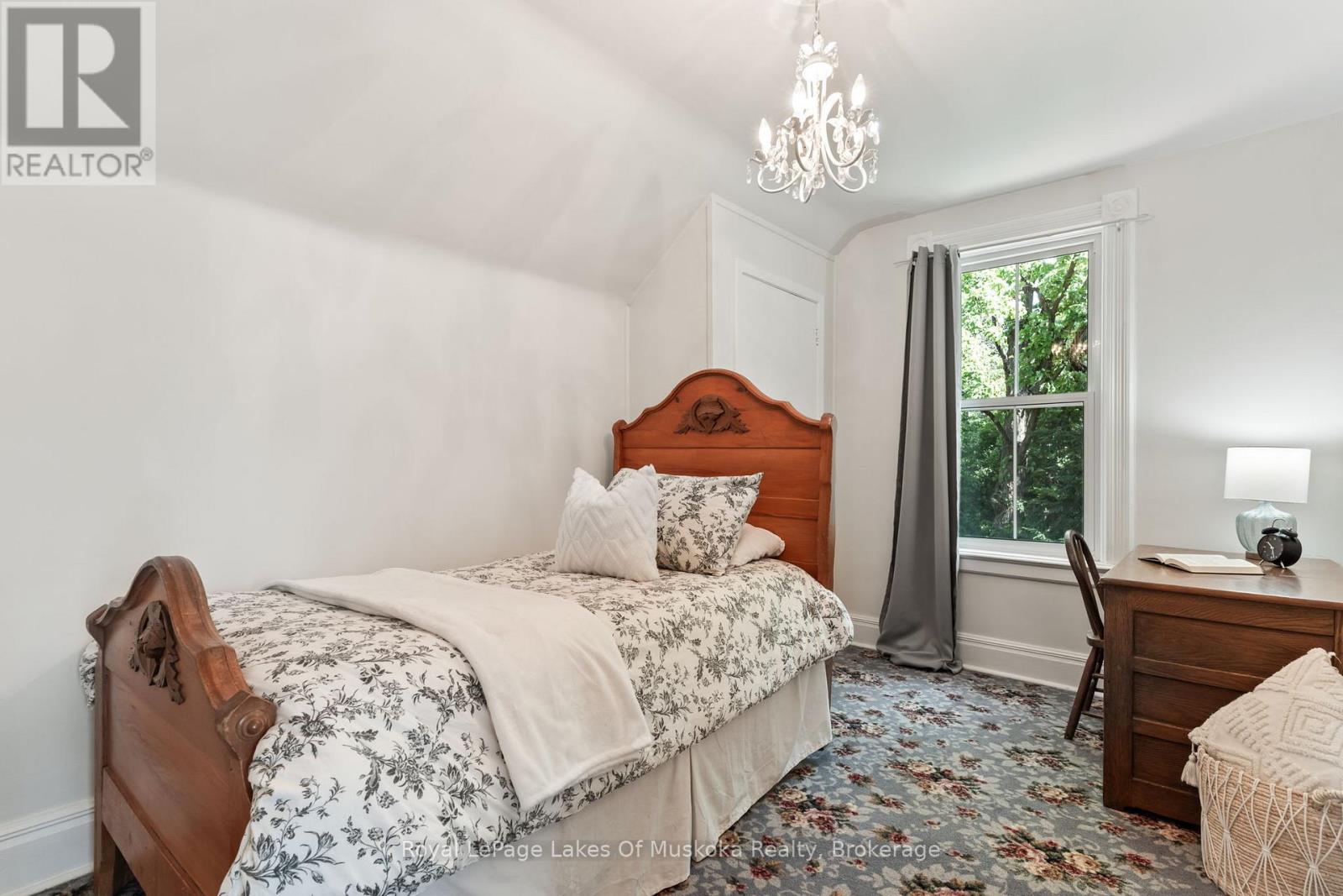 229 Fraserburg Road, Bracebridge (Macaulay), Ontario  P1L 0G9 - Photo 26 - X12663640