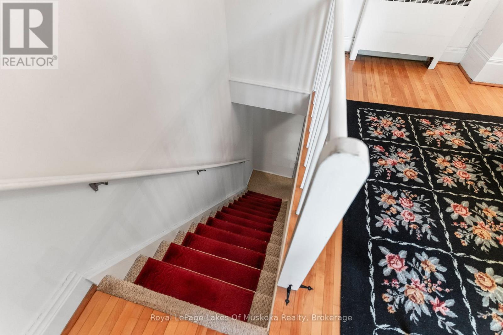 229 Fraserburg Road, Bracebridge (Macaulay), Ontario  P1L 0G9 - Photo 30 - X12663640