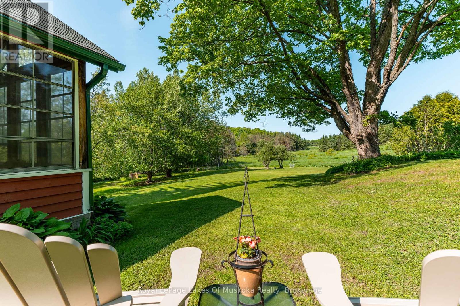 229 Fraserburg Road, Bracebridge (Macaulay), Ontario  P1L 0G9 - Photo 40 - X12663640