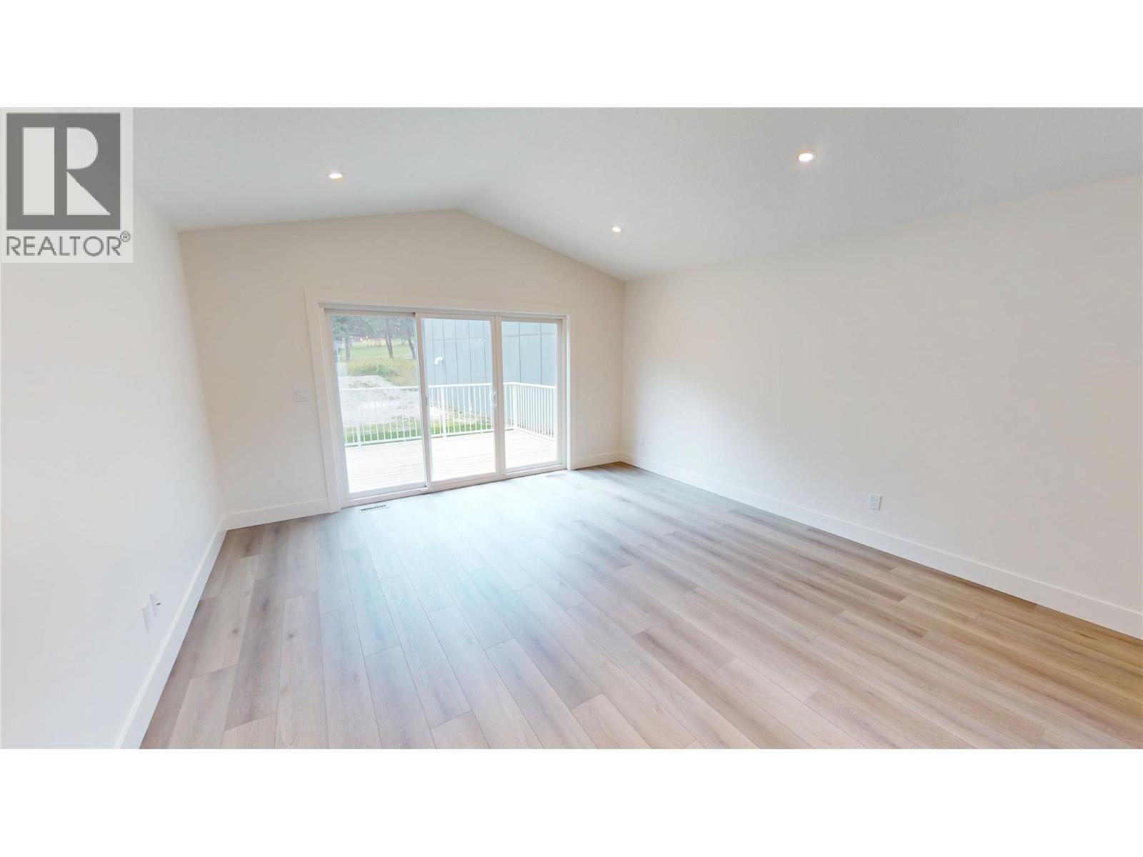 353 Legacy Lookout Unit# B, Cranbrook, British Columbia V1C 0E4 - Photo 11 - 10371899