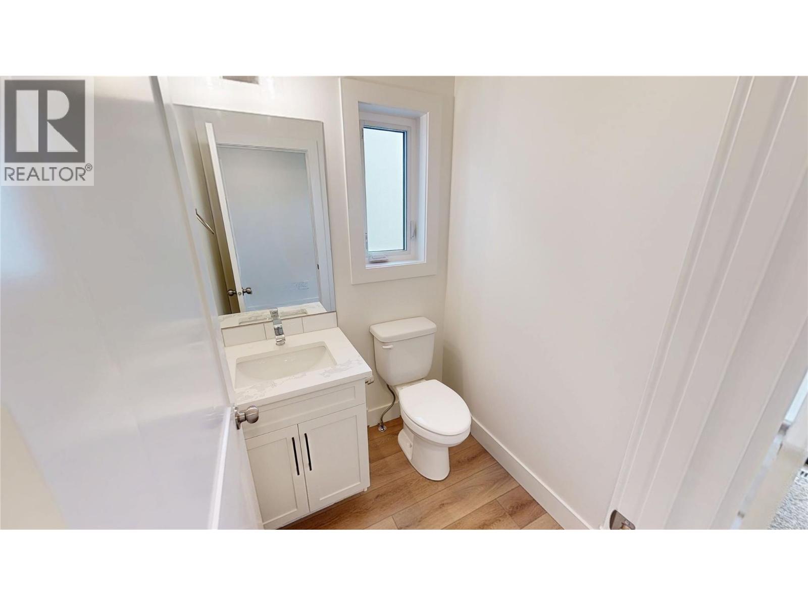 353 Legacy Lookout Unit# B, Cranbrook, British Columbia V1C 0E4 - Photo 12 - 10371899
