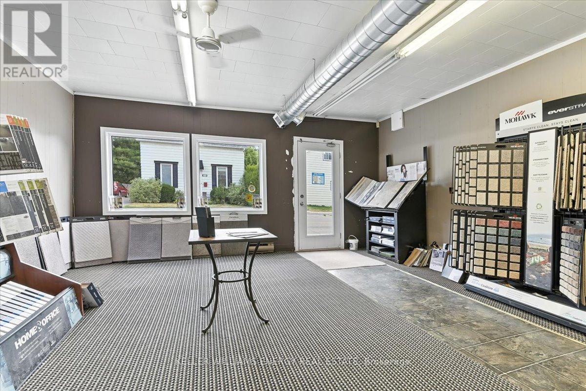 174 Mary Street N, Oshawa, Ontario  L1G 5C2 - Photo 7 - E12663530