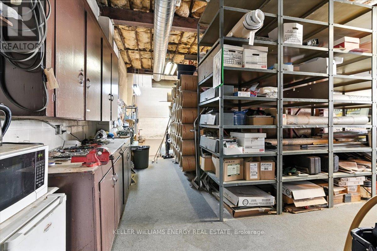 174 Mary Street N, Oshawa, Ontario  L1G 5C2 - Photo 11 - E12663566