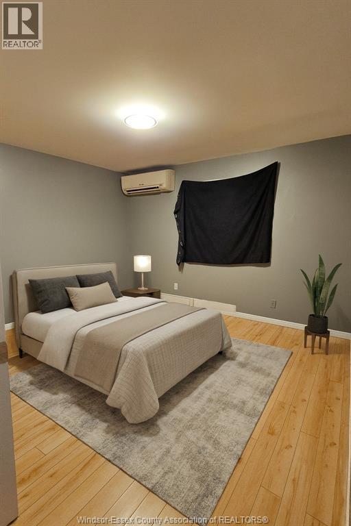 550 Pierre Avenue, Windsor, Ontario  N9A 2K2 - Photo 3 - 25027137