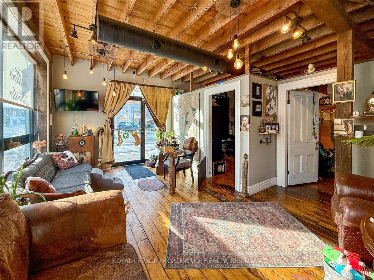 331 & 333 Picton Main Street, Prince Edward County, Ontario  K0K 2T0 - Photo 12 - X12663636