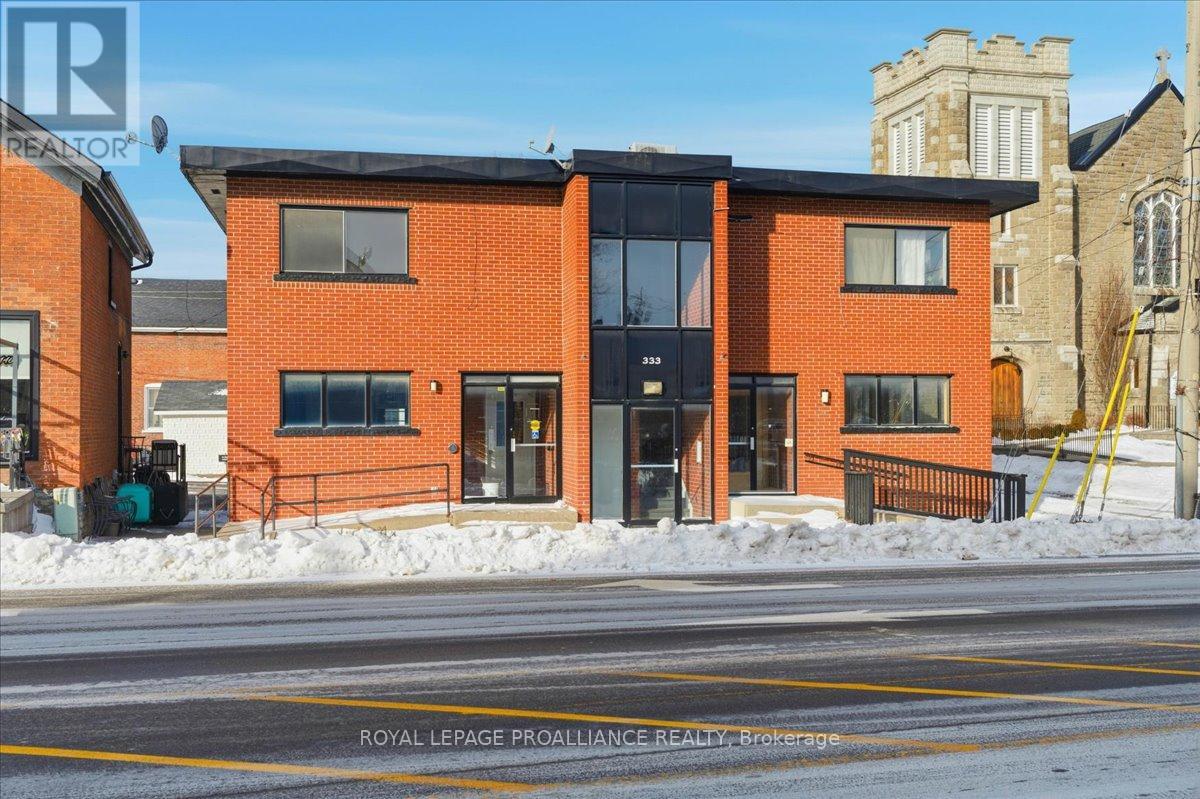 331 & 333 Picton Main Street, Prince Edward County, Ontario  K0K 2T0 - Photo 2 - X12663636