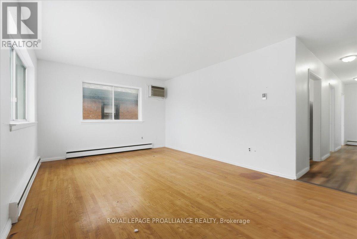 331 & 333 Picton Main Street, Prince Edward County, Ontario  K0K 2T0 - Photo 21 - X12663636