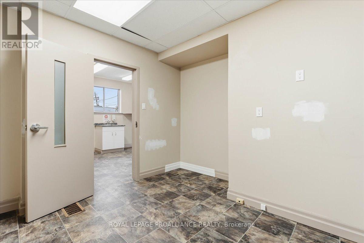 331 & 333 Picton Main Street, Prince Edward County, Ontario  K0K 2T0 - Photo 32 - X12663636