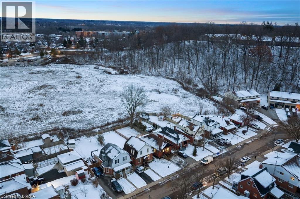 12 Carlyle Street, Brantford, Ontario  N3T 2C1 - Photo 19 - 40795584