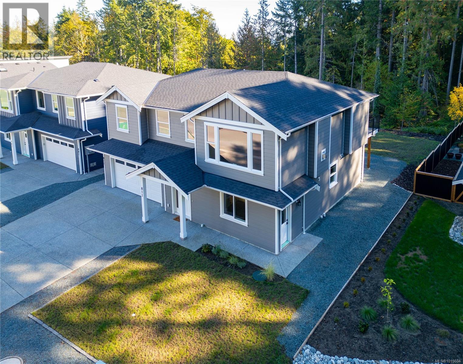 811 Stringer Way, Ladysmith, British Columbia  V9G 0A7 - Photo 2 - 1015604