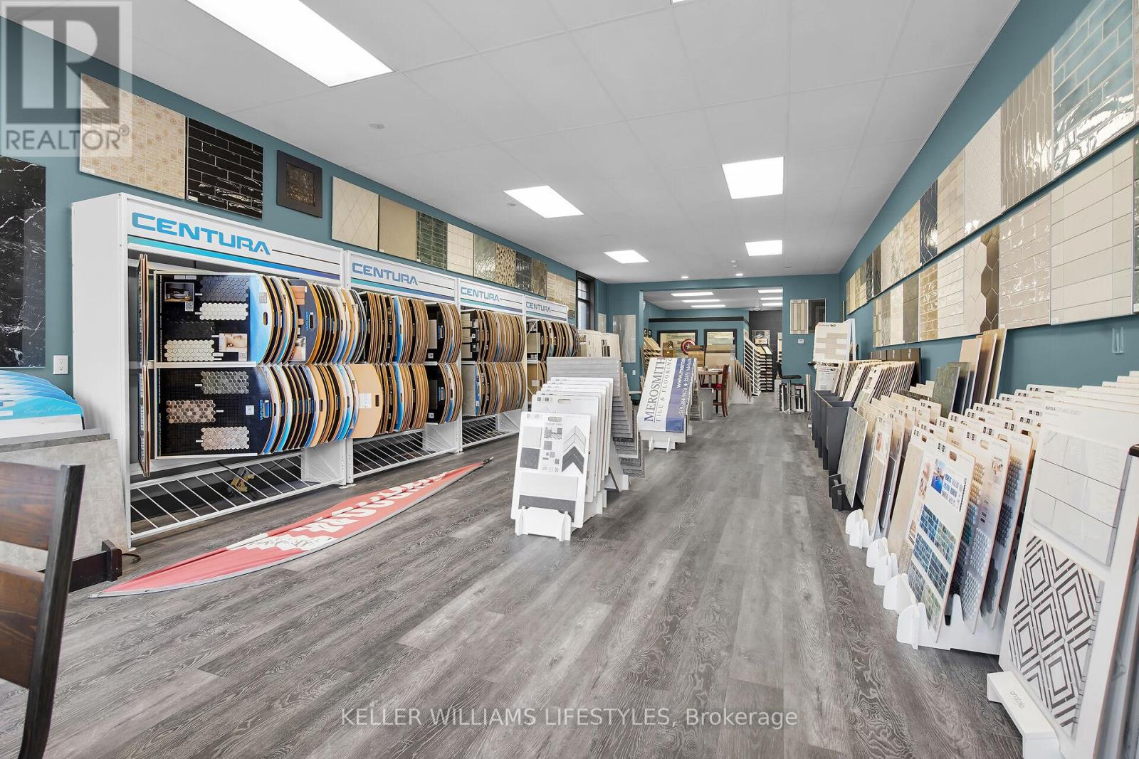 Main Floor - 22470-22474 Adelaide Road, Strathroy-Caradoc (Mount Brydges), Ontario  N0L 1W0 - Photo 5 - X12663604