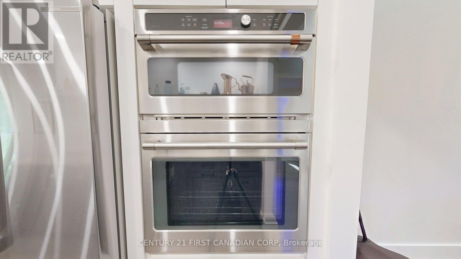 527 Topping Lane, London South, Ontario  N6J 3M8 - Photo 10 - X12663710