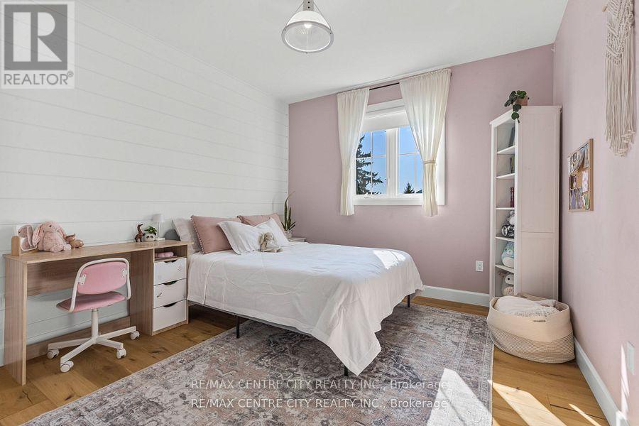 7923 Fairview Road, Central Elgin, Ontario  N5P 3S8 - Photo 20 - X12663722