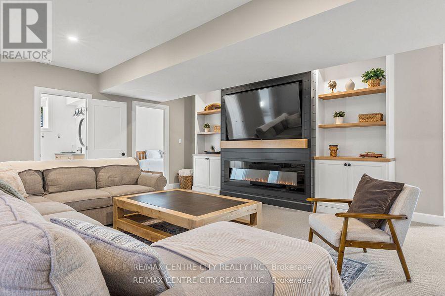 7923 Fairview Road, Central Elgin, Ontario  N5P 3S8 - Photo 25 - X12663722