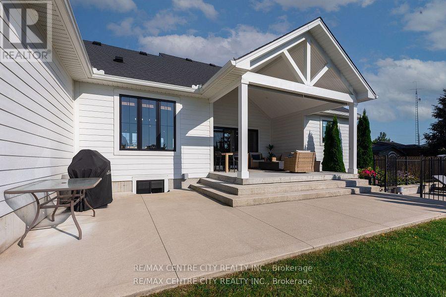 7923 Fairview Road, Central Elgin, Ontario  N5P 3S8 - Photo 33 - X12663722