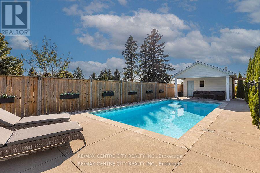 7923 Fairview Road, Central Elgin, Ontario  N5P 3S8 - Photo 36 - X12663722