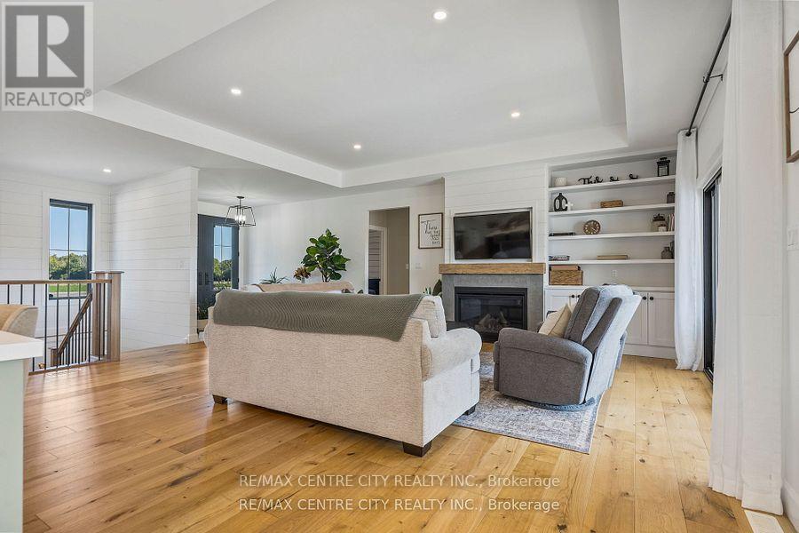 7923 Fairview Road, Central Elgin, Ontario  N5P 3S8 - Photo 6 - X12663722