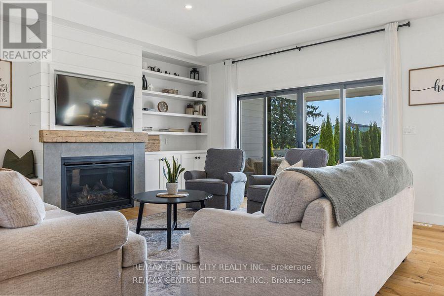 7923 Fairview Road, Central Elgin, Ontario  N5P 3S8 - Photo 7 - X12663722