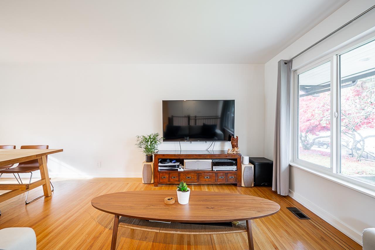 14456 115 Avenue, Surrey, British Columbia  V3R 2R2 - Photo 5 - R3075987