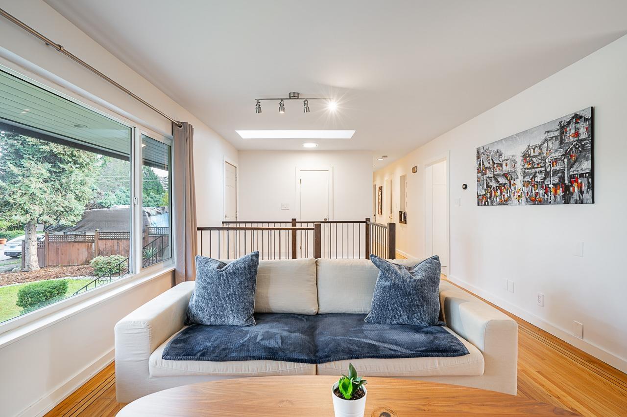 14456 115 Avenue, Surrey, British Columbia  V3R 2R2 - Photo 6 - R3075987