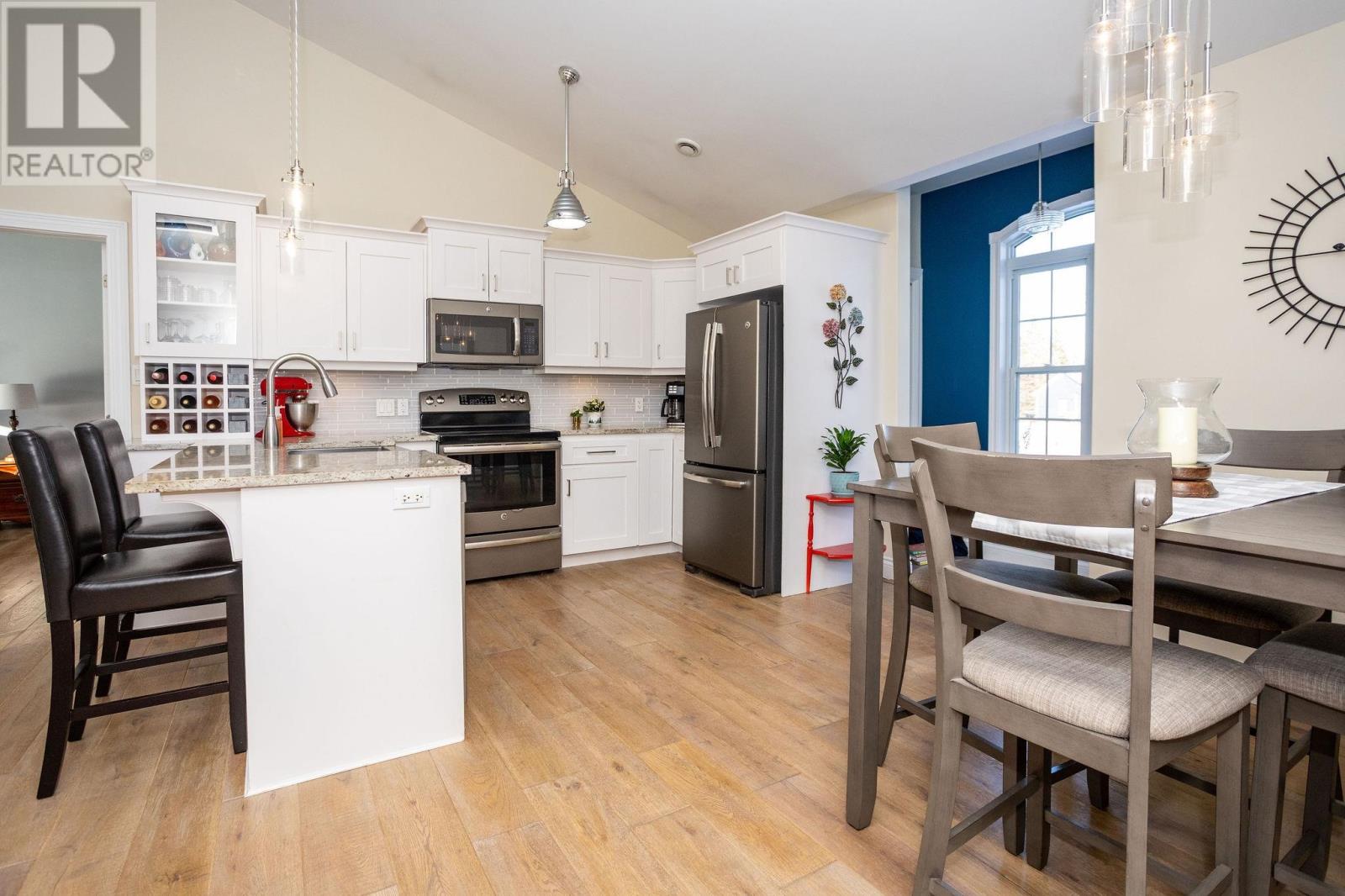 38 Camden Court, Stanley Bridge, Prince Edward Island  C0A 1N0 - Photo 2 - 202600188