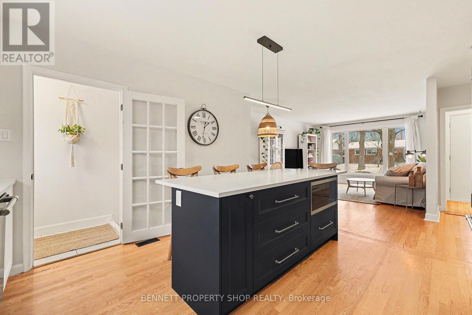 1206 Placid Street, Ottawa, Ontario  K2C 3A6 - Photo 13 - X12663538