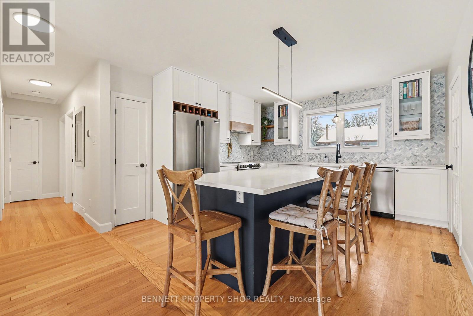 1206 Placid Street, Ottawa, Ontario  K2C 3A6 - Photo 9 - X12663538