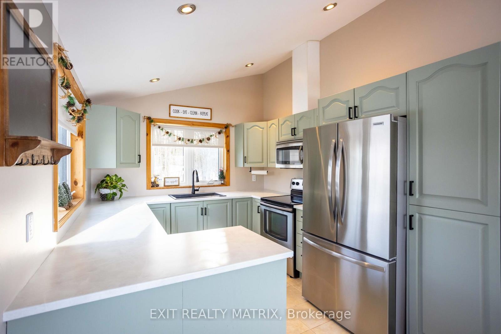 17294 Wheeler Road, South Stormont, Ontario  K0C 2A0 - Photo 10 - X12663700