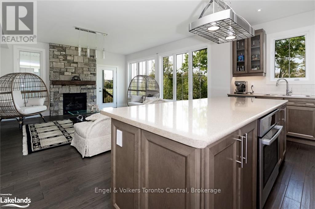 364 YELLOW BIRCH CRESCENT, Blue Mountains, Ontario