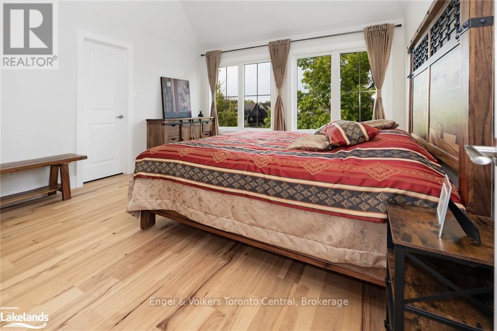 364 Yellow Birch Crescent, Blue Mountains, Ontario  L9Y 0Y5 - Photo 16 - X12663728