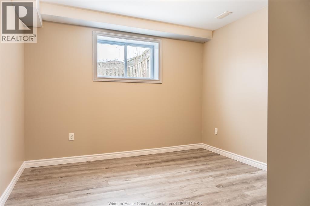 11409 Timber Bay Crescent, Windsor, Ontario  N8R 2K9 - Photo 11 - 26000188