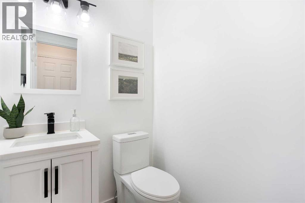 2348 Reunion Rise Nw, Airdrie, Alberta  T4B 0M5 - Photo 14 - A2276400