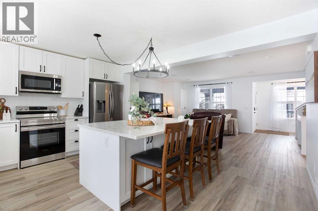 2348 Reunion Rise Nw, Airdrie, Alberta  T4B 0M5 - Photo 3 - A2276400