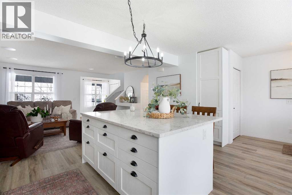 2348 Reunion Rise Nw, Airdrie, Alberta  T4B 0M5 - Photo 8 - A2276400