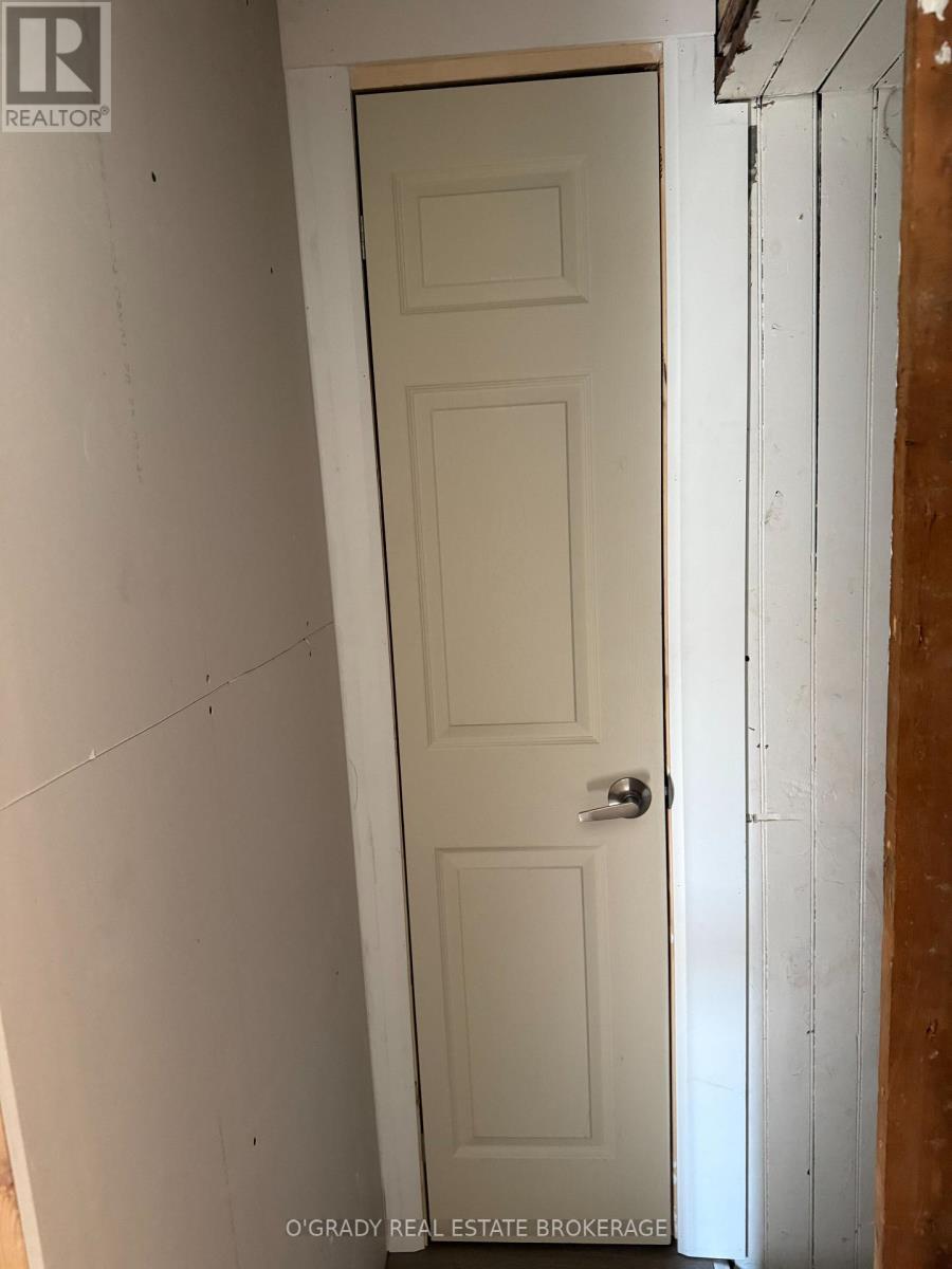 28 James Street E, Brockville, Ontario  K6V 1K2 - Photo 8 - X12663738