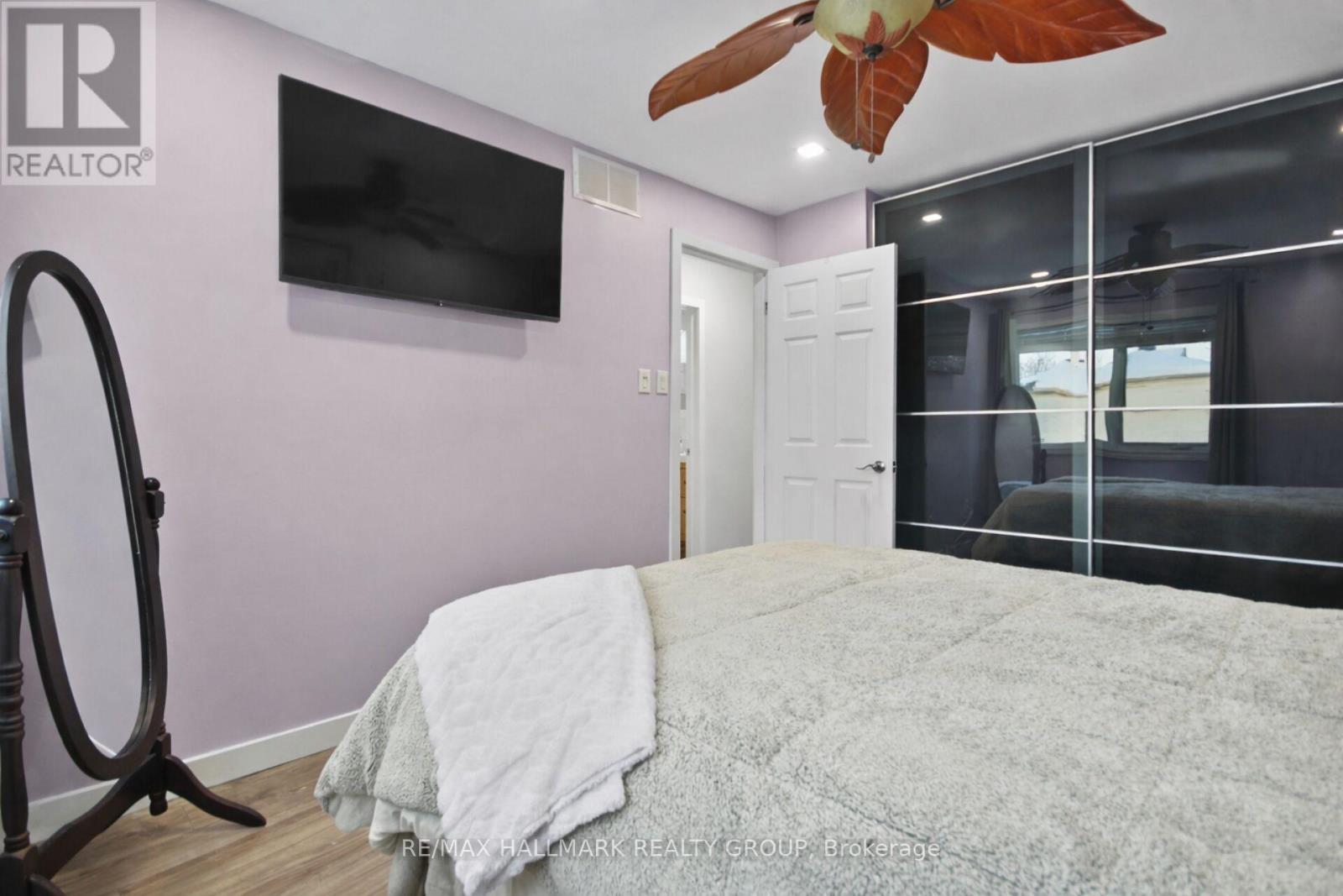 52 Peacock Crescent, Ottawa, Ontario  K2J 3P7 - Photo 22 - X12663008