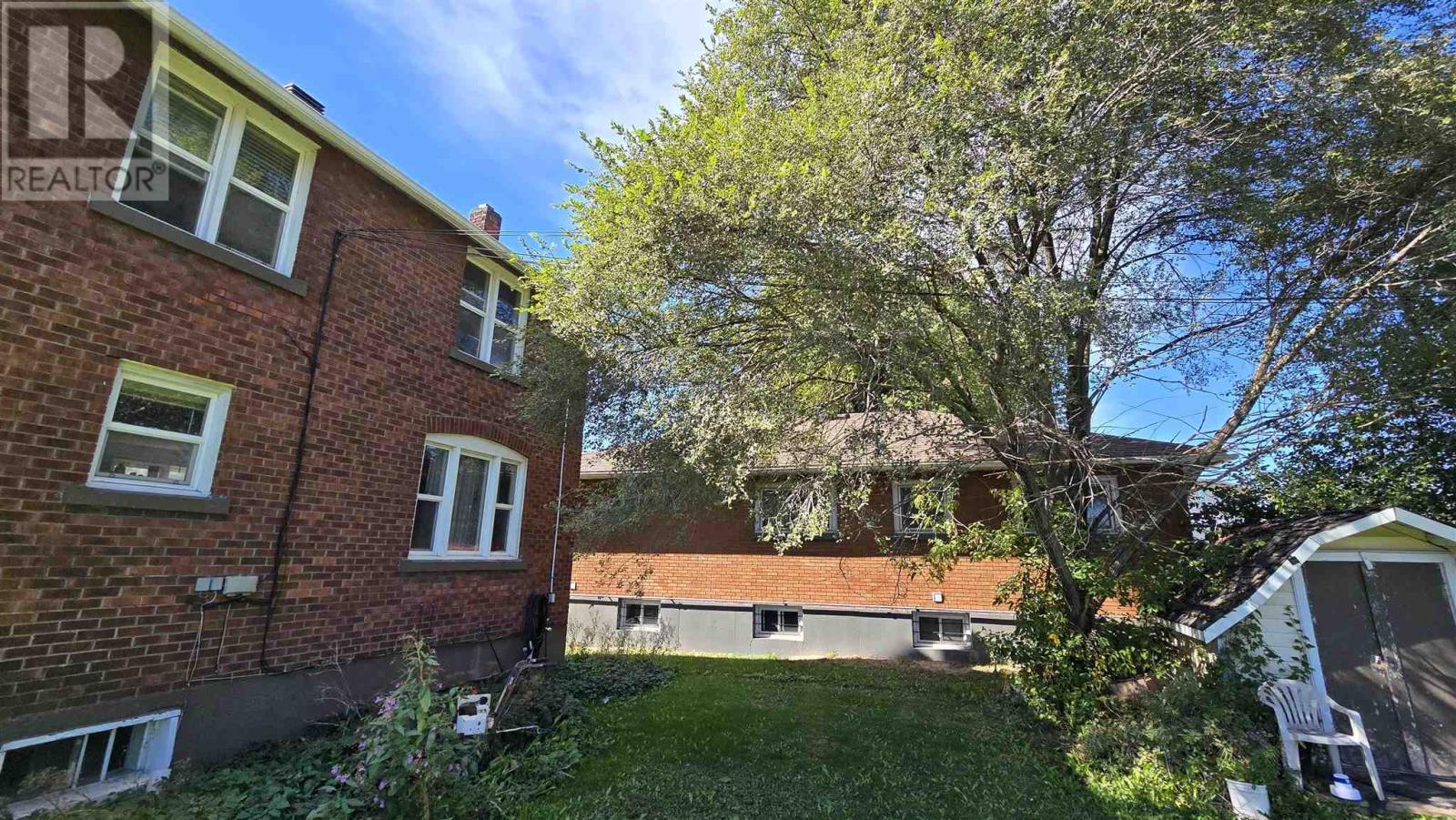 36 Wallace Ter, Sault Ste. Marie, Ontario  P6C 1K1 - Photo 3 - SM252973