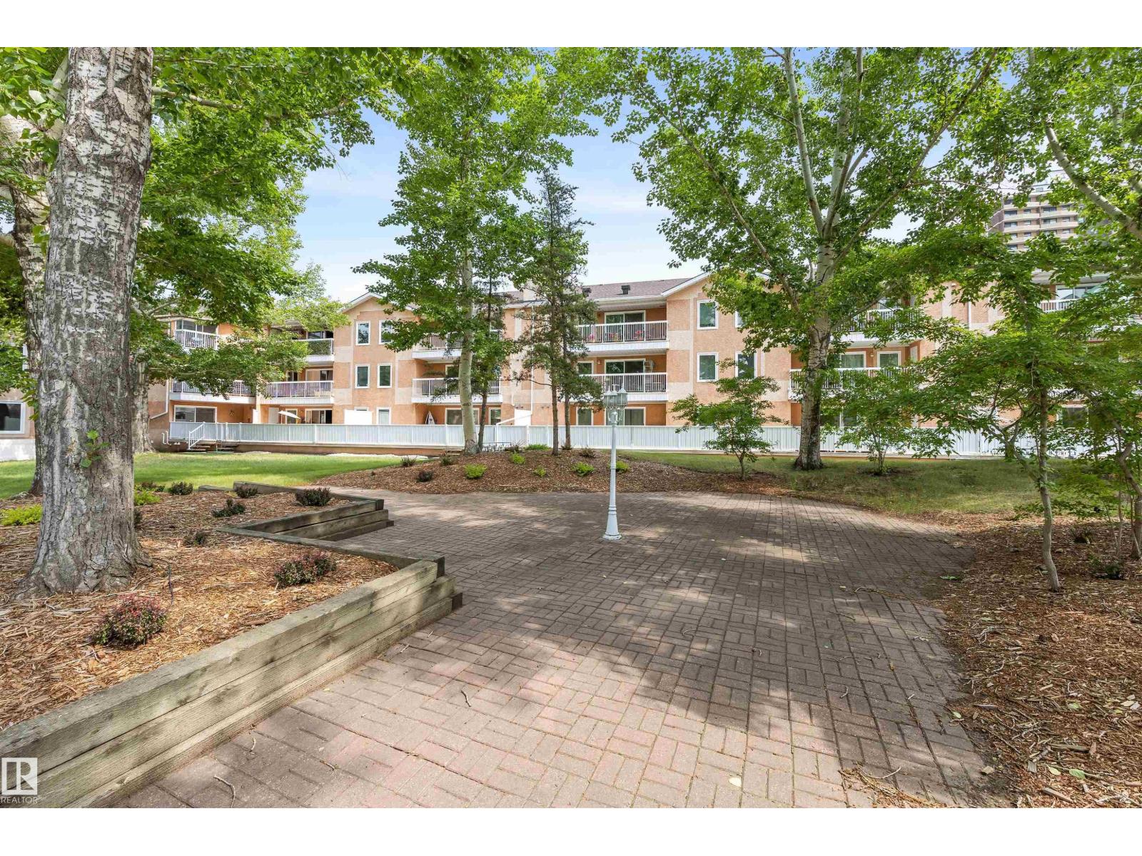 #304 8811 106a Av Nw, Edmonton, Alberta T5H 3Y7 - Photo 38 - E4469079