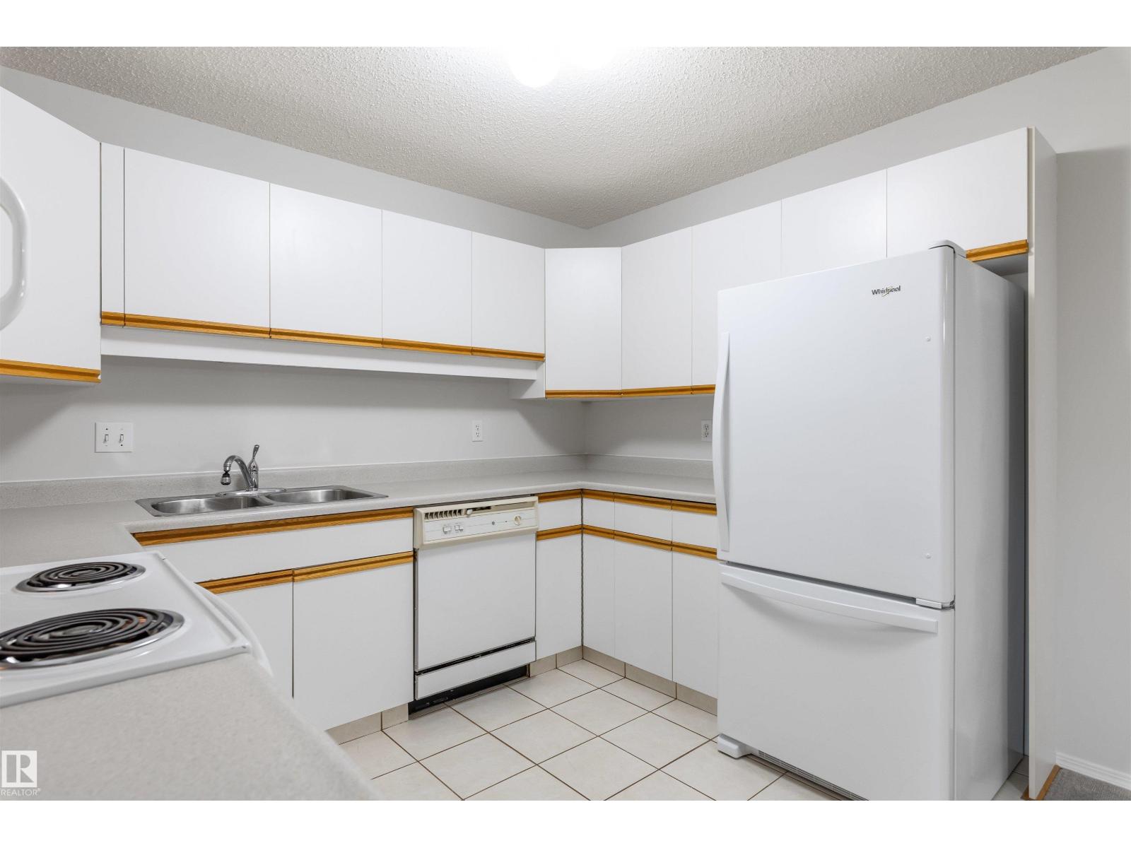 #304 8811 106a Av Nw, Edmonton, Alberta T5H 3Y7 - Photo 7 - E4469079