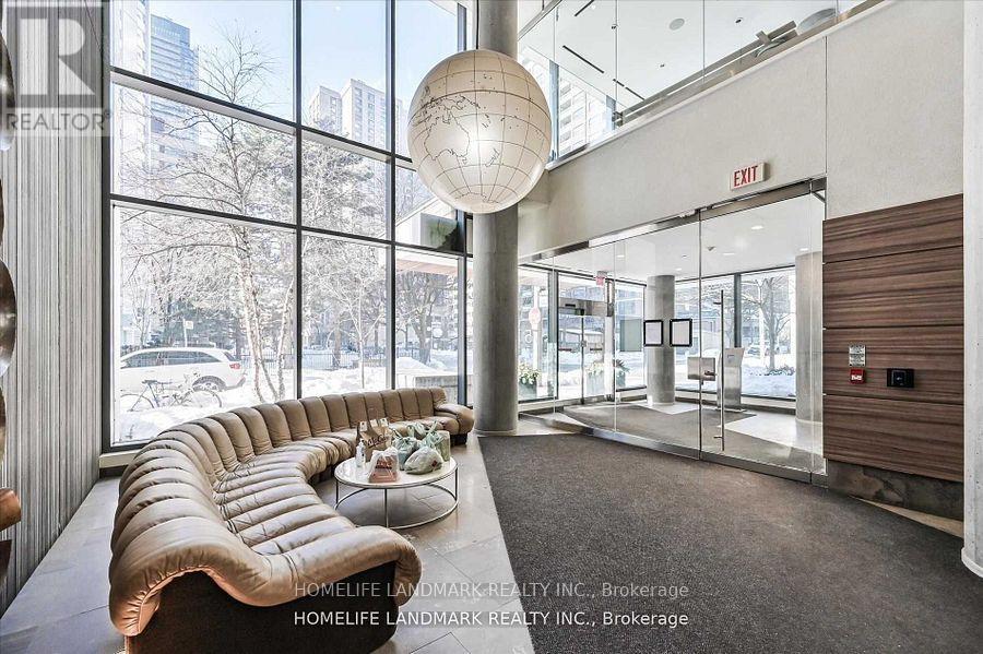 608 - 75 St Nicholas Street, Toronto, Ontario  M4Y 0A5 - Photo 2 - C12663616