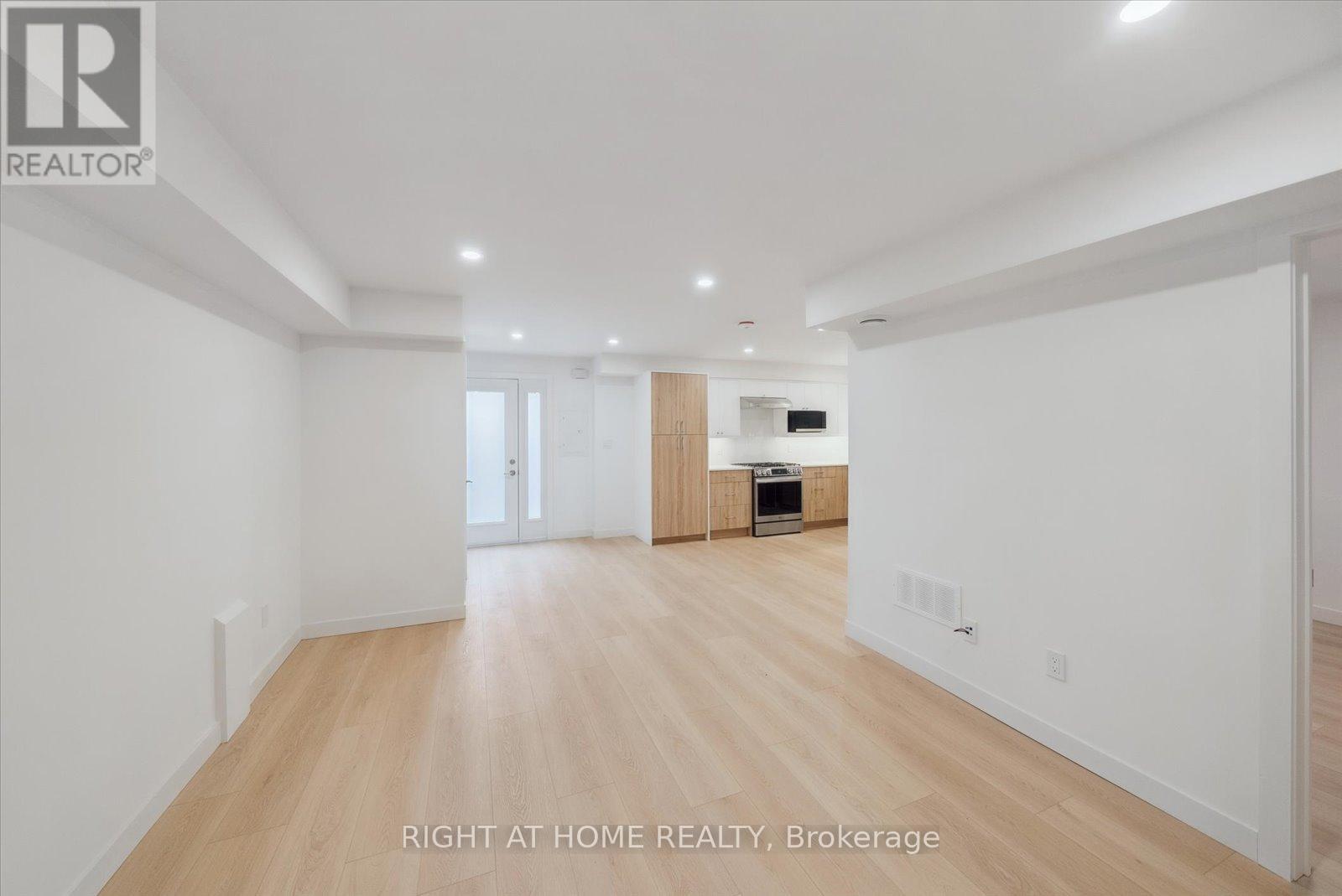 2 - 321 St George Street, Toronto, Ontario  M5R 2R2 - Photo 13 - C12663648