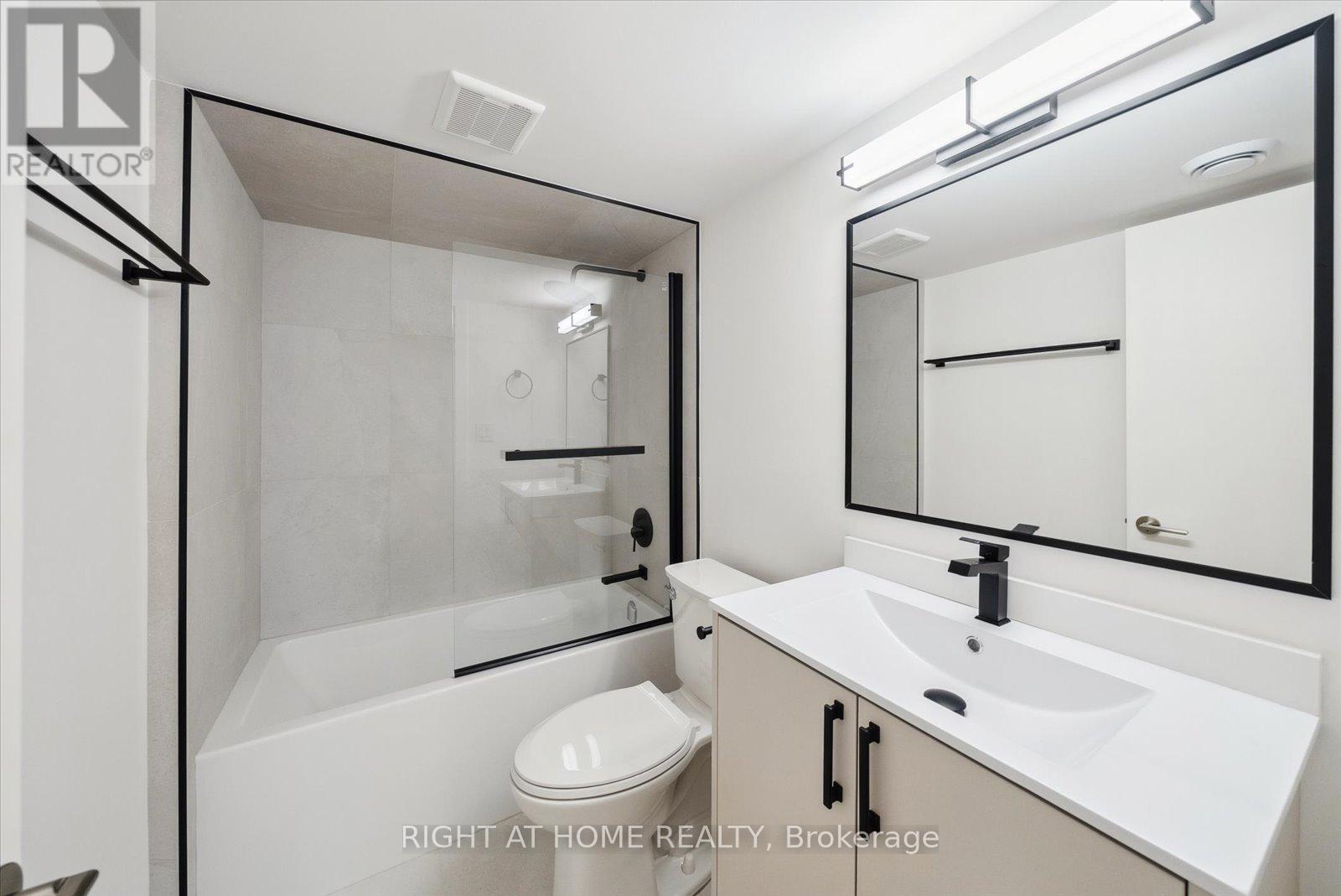 2 - 321 St George Street, Toronto, Ontario  M5R 2R2 - Photo 8 - C12663648